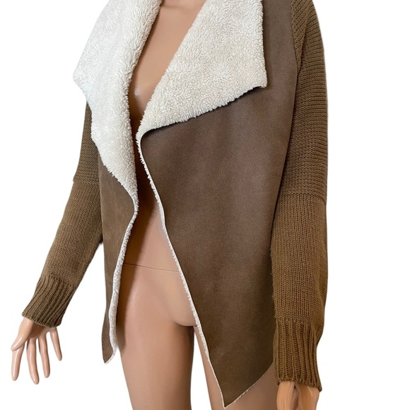 Cavalini Faux Sherpa Fur Taupe Sweater Jacket brown and white faux fur SZ SM tan - Picture 4 of 14